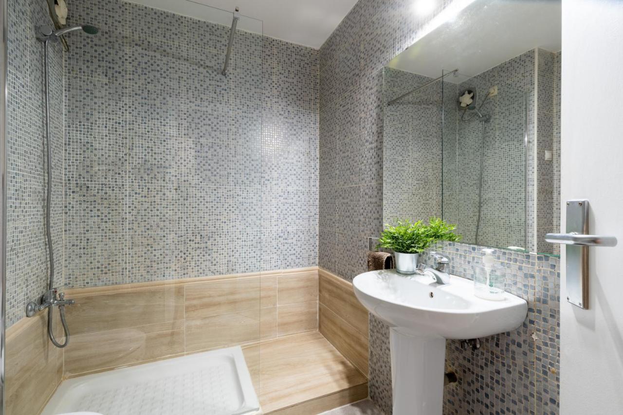 סביליה Cr Alameda Amplio Y Traquilo Apartameto Para Parejas מראה חיצוני תמונה